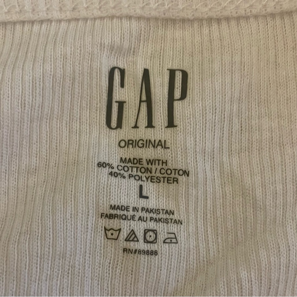 Gap Rib-Knit Undershirt Tank Tops (2), White & Gray, Size L, NWOT - Picture 3 of 6